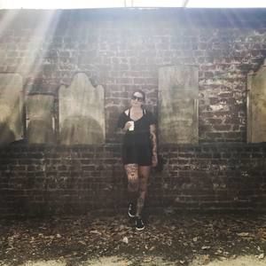 Meet your Posher, Danielle